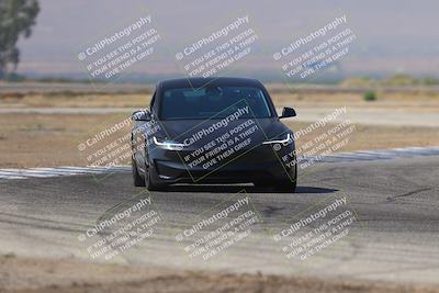 media/Sep-20-2025-Extreme Speed (Sat) [[1fcc23683c]]/Orange (Mid Intermediate)/Session 2 (Sunrise)/